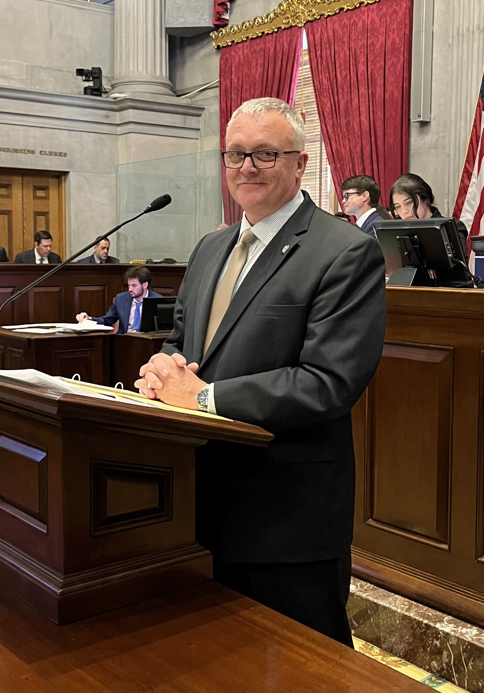 Monty Fritts speaking at the Tennessee State Capitol